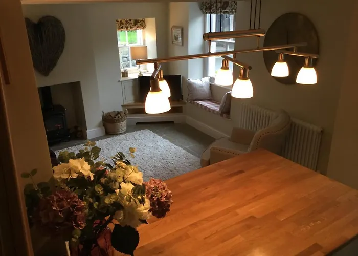 No 1 Fairbank * קירבי לונסדייל